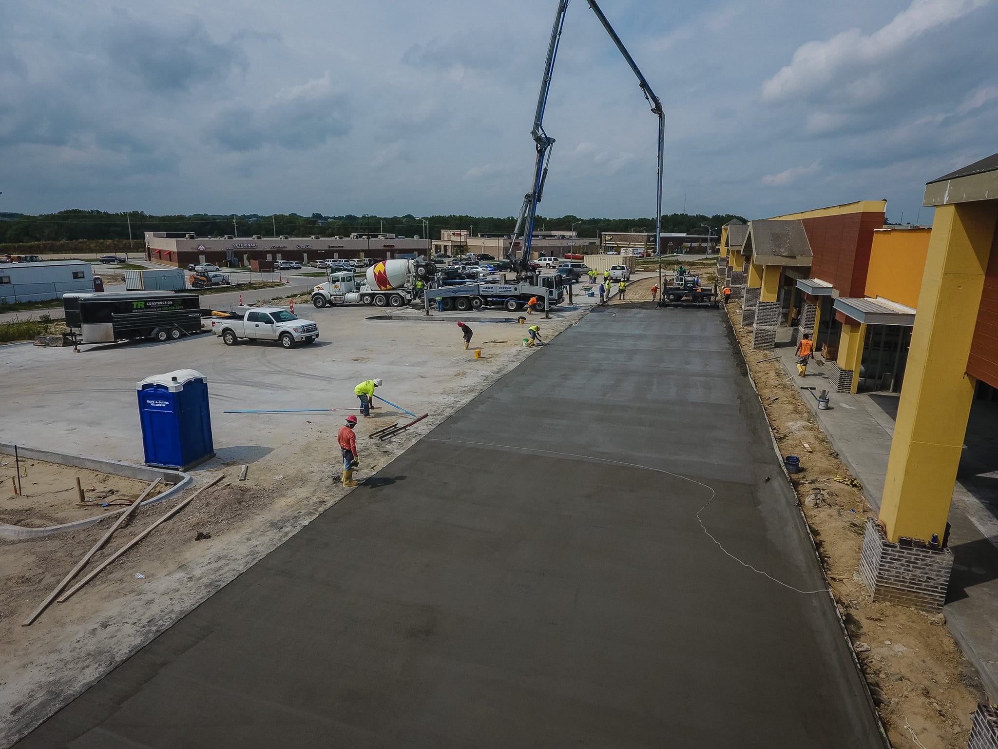 Concrete Sidewalk TR Construction in Omaha